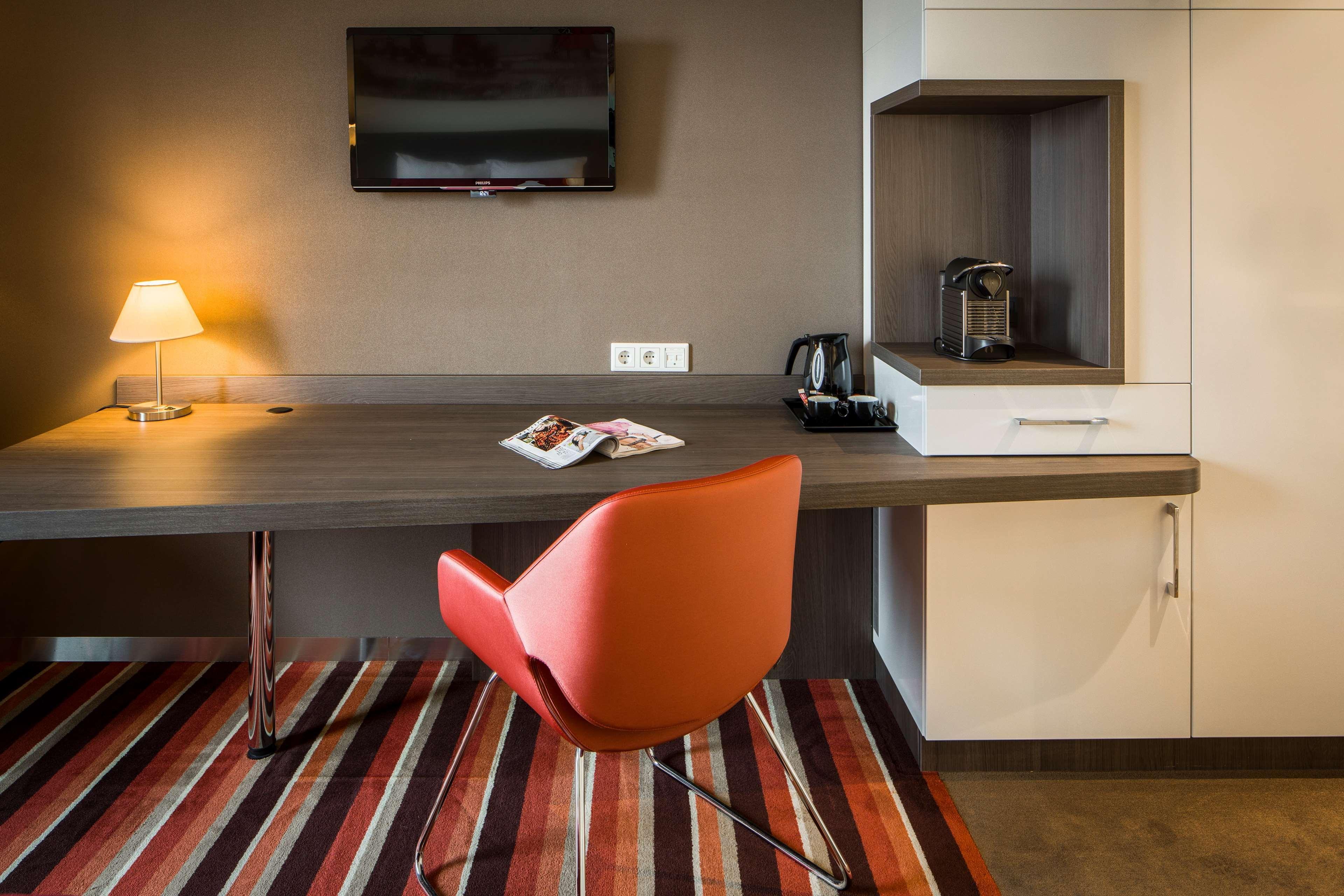 Best Western Plus La Corniche Τουλόν Εξωτερικό φωτογραφία