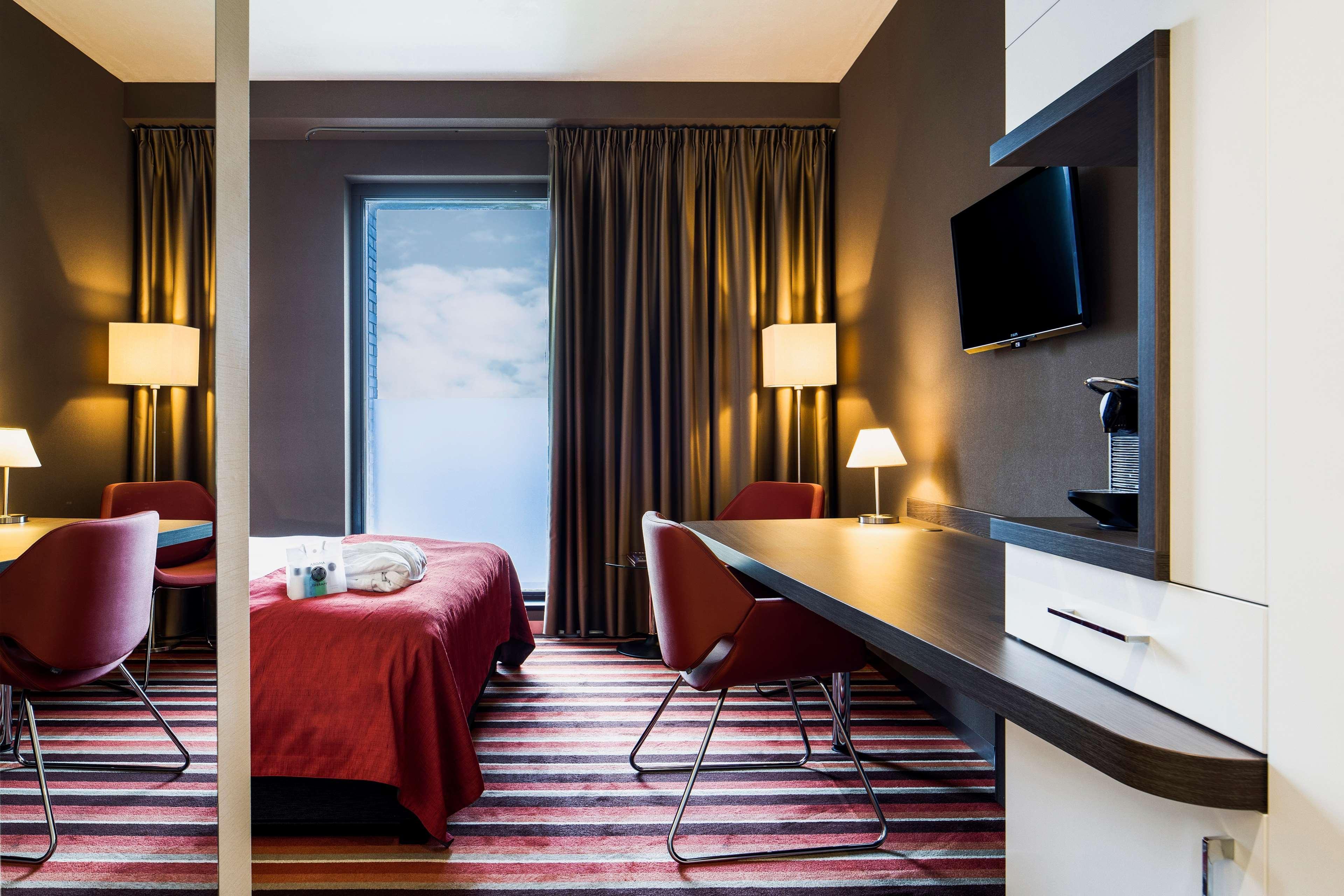 Best Western Plus La Corniche Τουλόν Εξωτερικό φωτογραφία